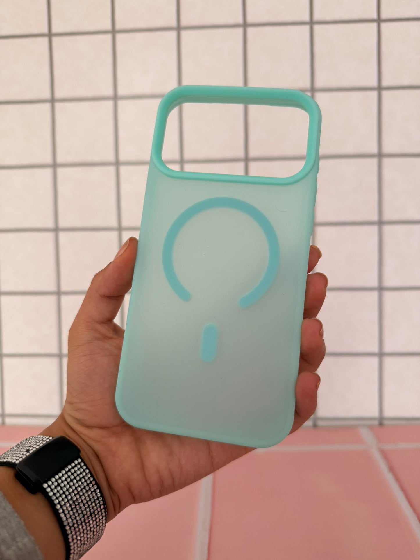 Case Nebula