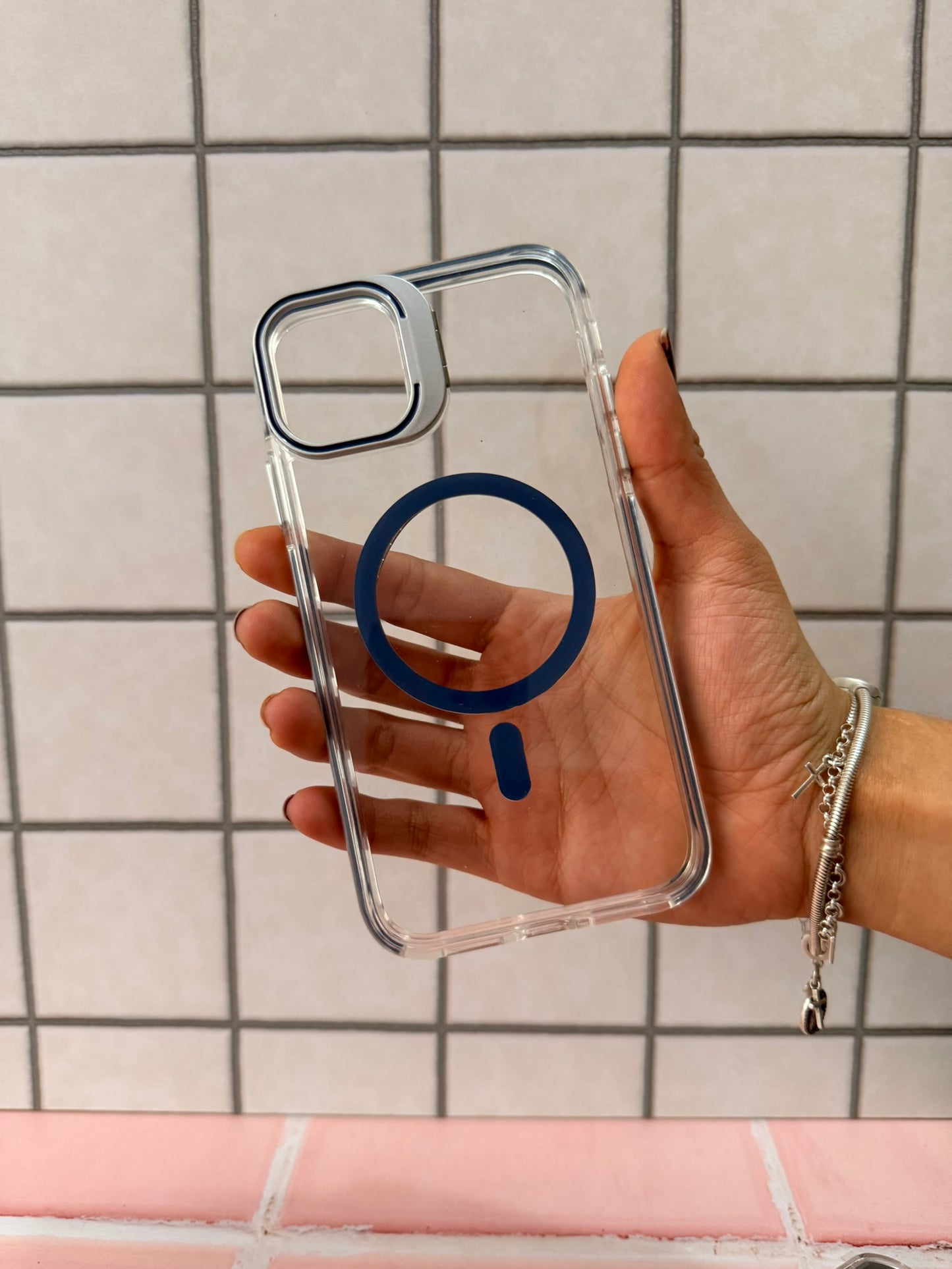 Case Shai