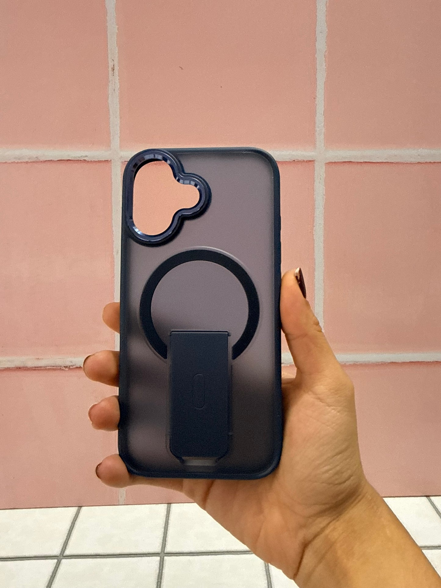 Case Luxury